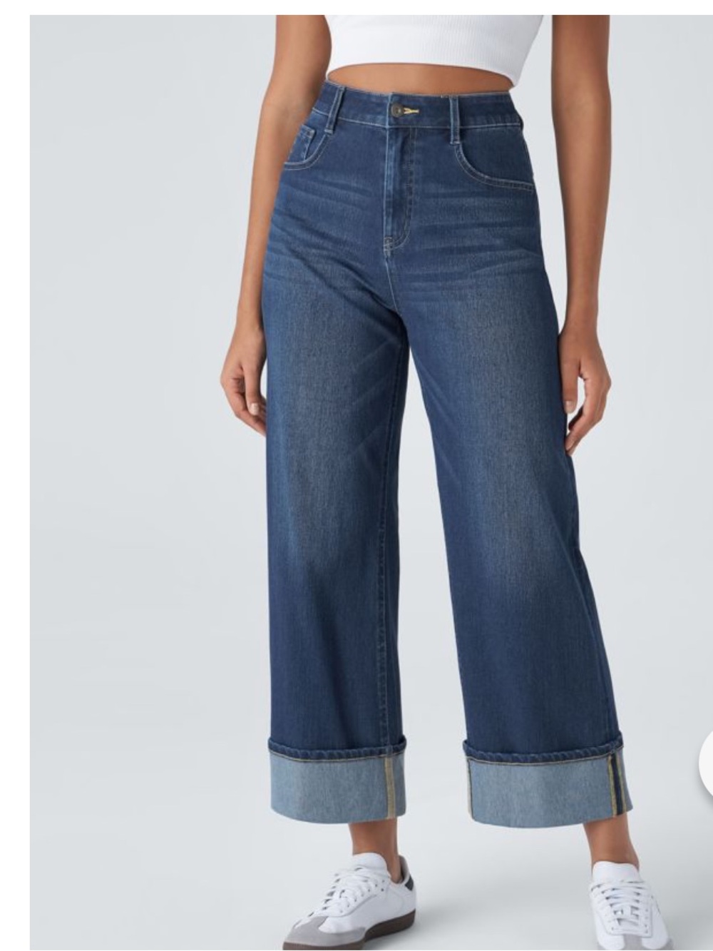 Halara Flex High Waisted Rolled Wide Hem Cuffed Stretchy Comfort Jeans. EUC. SZL